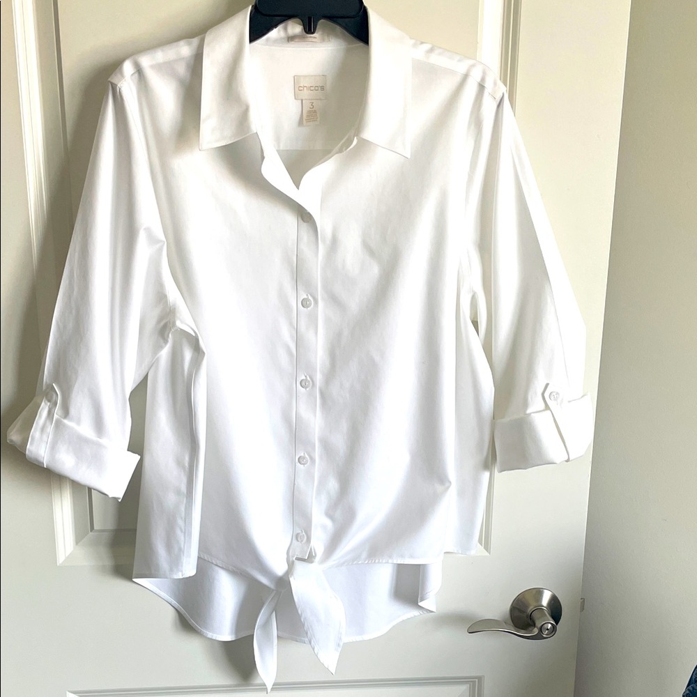 Chico's women's white no iron button up tie- front blouse shirt EUC